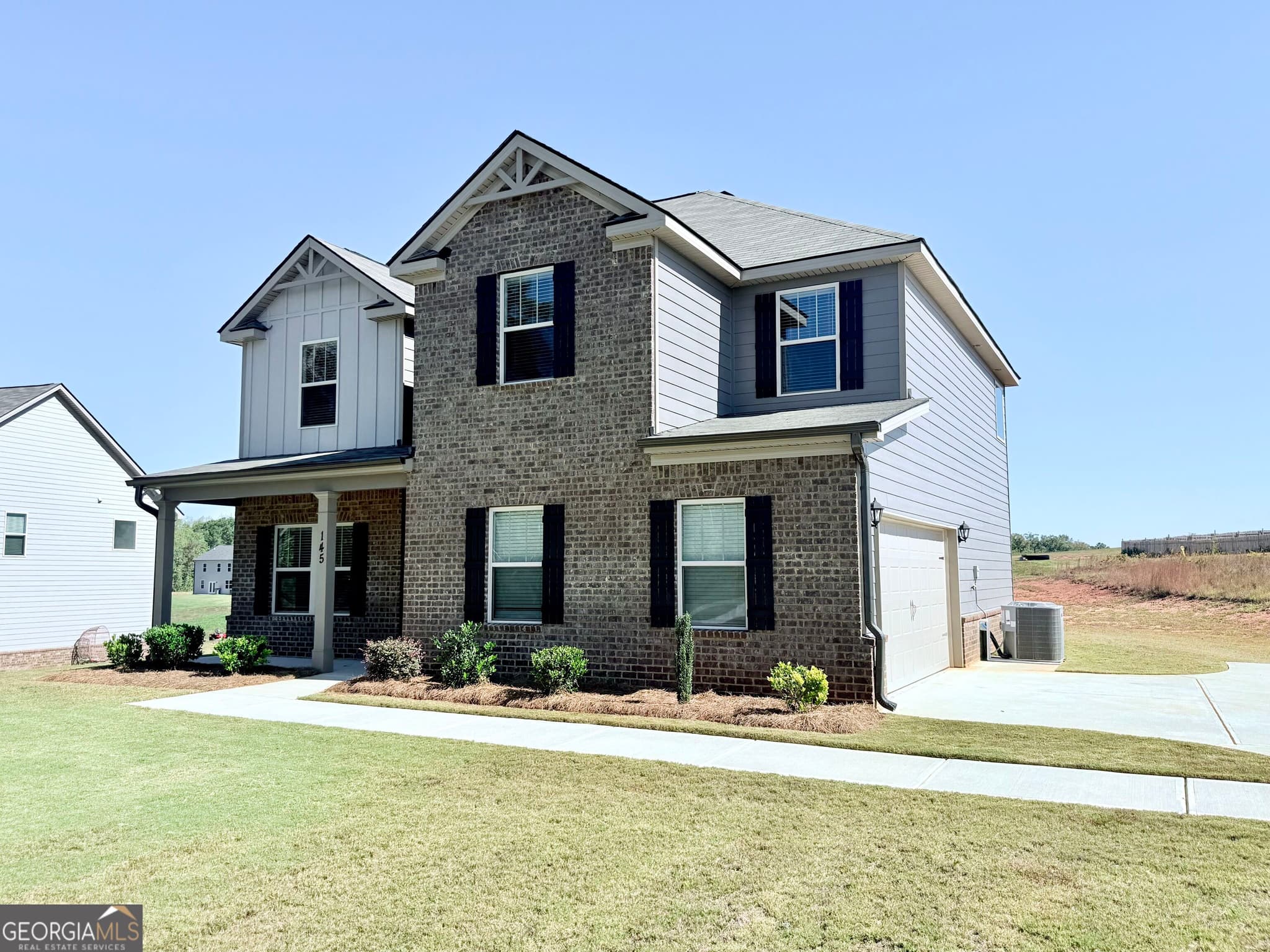 4 bedroom, 2.5 bathroom, 2,253 sq ft single family residence for rent at 145 Hounds Way, Griffin, GA 30224 for $2,200 a month — photo 3