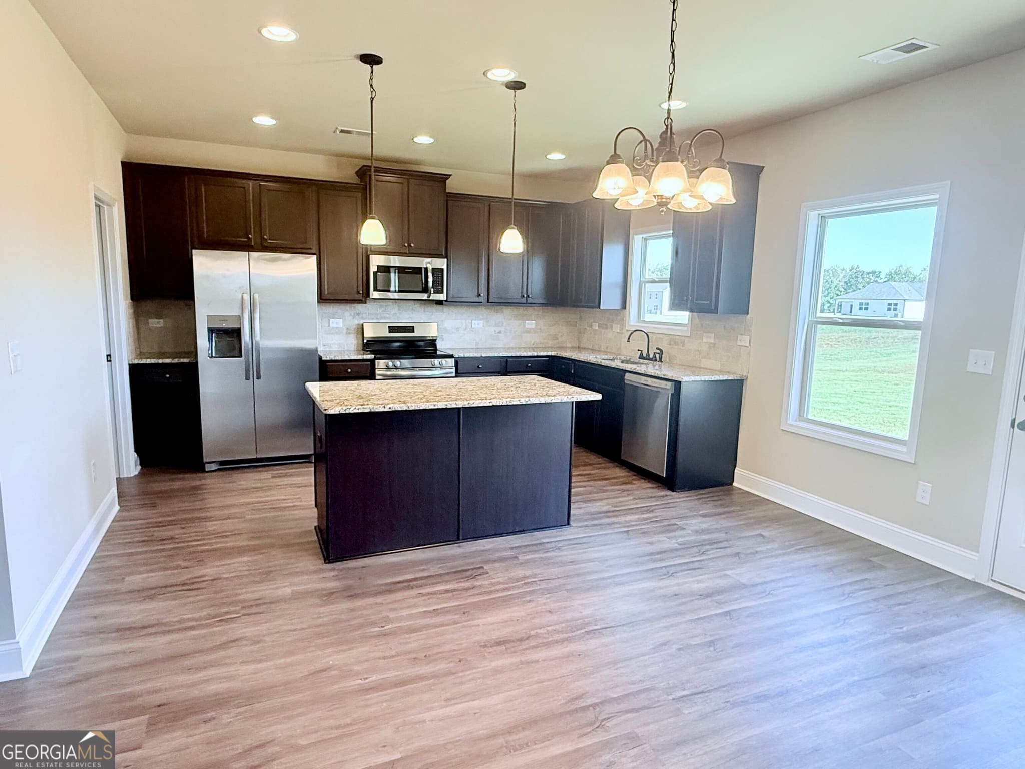 4 bedroom, 2.5 bathroom, 2,253 sq ft single family residence for rent at 145 Hounds Way, Griffin, GA 30224 for $2,200 a month — photo 10