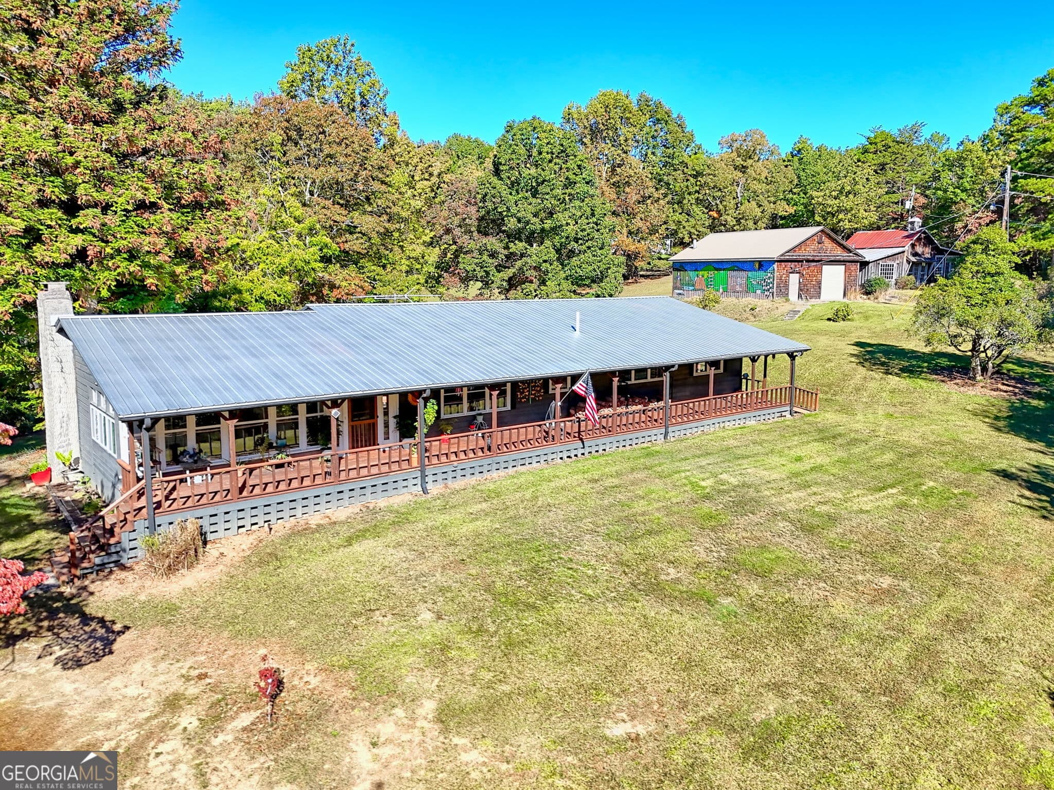 4 bedroom, 1.5 bathroom, 2,298 sq ft single family residence for sale at 1994 Camp Creek Road, Lakemont, GA 30552 — photo 6
