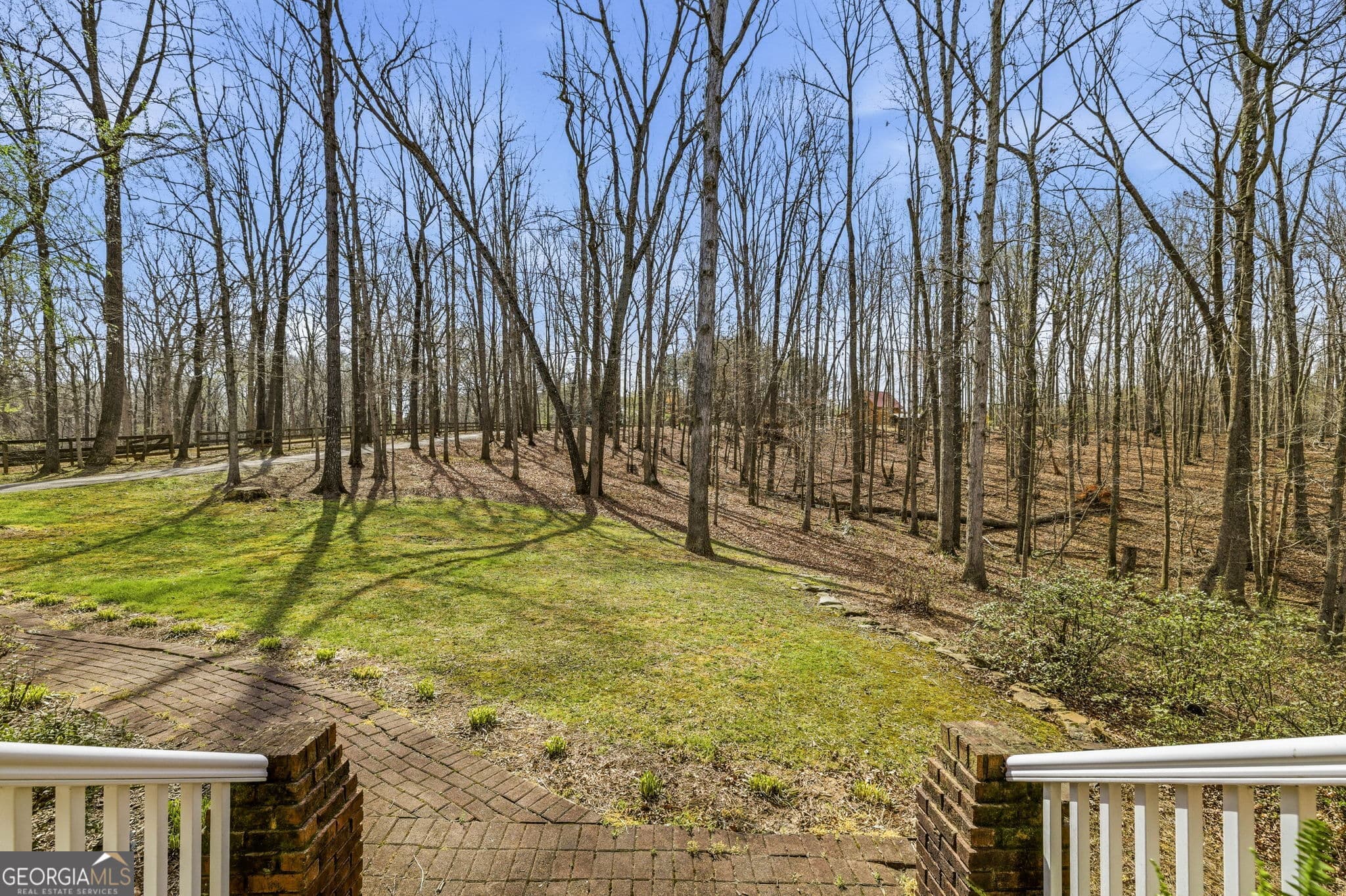 3 bedroom, 3.5 bathroom, 3,320 sq ft single family residence for sale at 401 Herrin Road, Cornelia, GA 30531 — photo 6