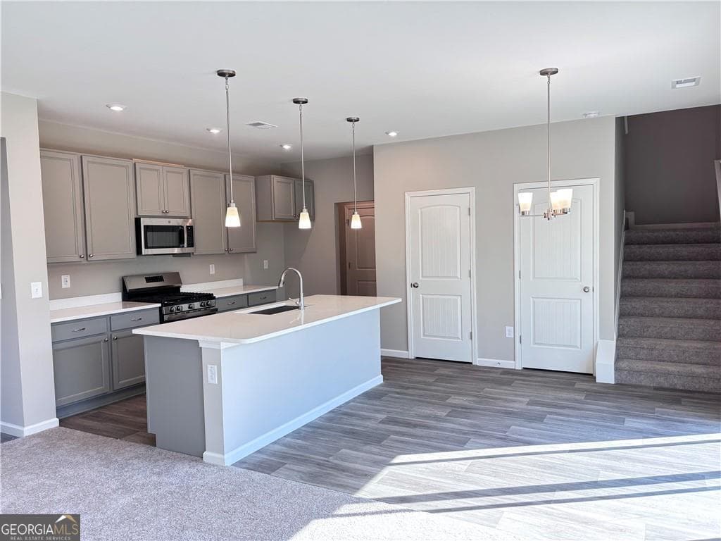 3 bedroom, 3 bathroom, 1,848 sq ft single family residence for rent at 334 Traminer Way, Braselton, GA 30517 for $2,390 a month — photo 3