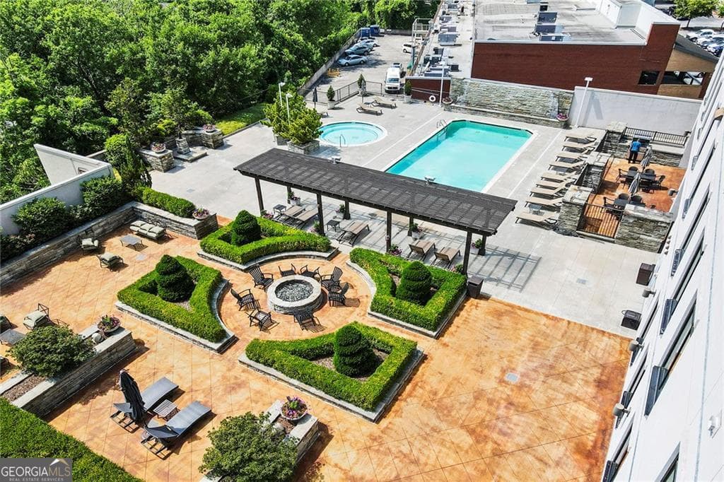 1 bedroom, 1 bathroom, 852 sq ft condominium for sale at 2277 Peachtree Road 408, Atlanta, GA 30309 — photo 10