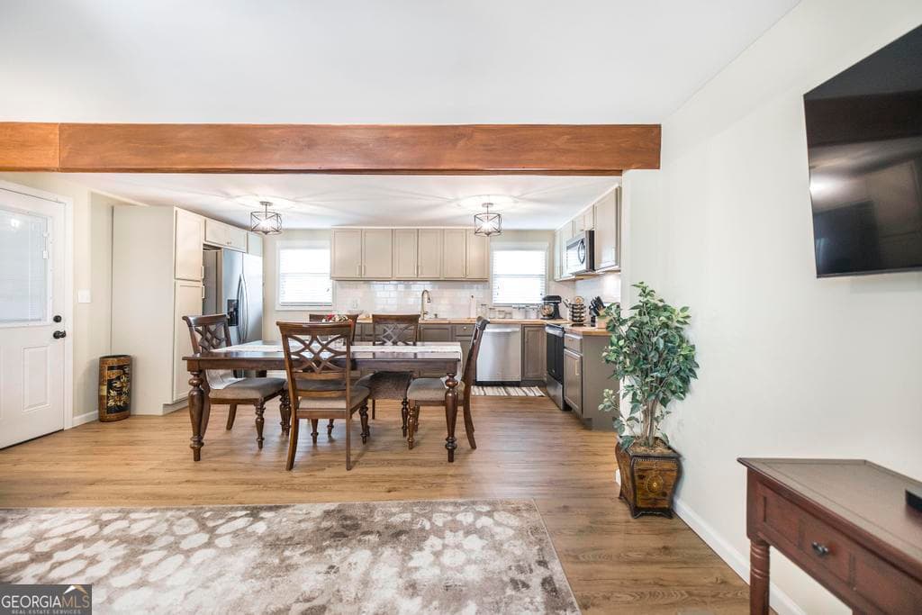 3 bedroom, 1 bathroom, 936 sq ft single family residence for sale at 195 Wimberly Drive, Jeffersonville, GA 31044 — photo 7