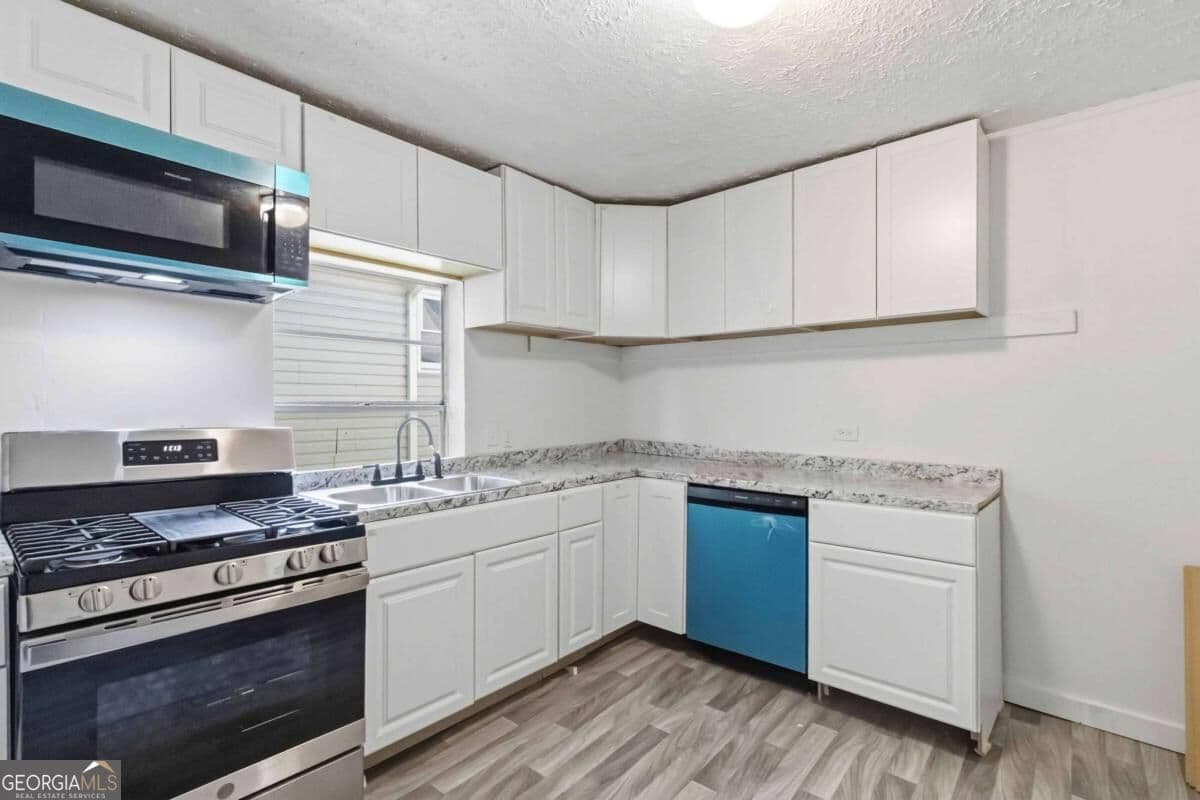 2 bedroom, 1 bathroom, 1,006 sq ft single family residence for sale at 712 Garibaldi Street, Atlanta, GA 30310 — photo 10