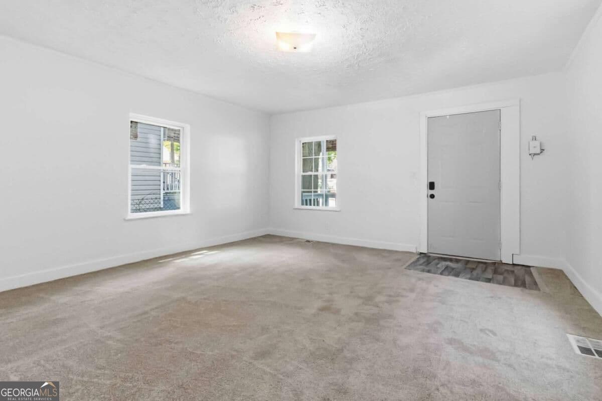 2 bedroom, 1 bathroom, 1,006 sq ft single family residence for sale at 712 Garibaldi Street, Atlanta, GA 30310 — photo 8
