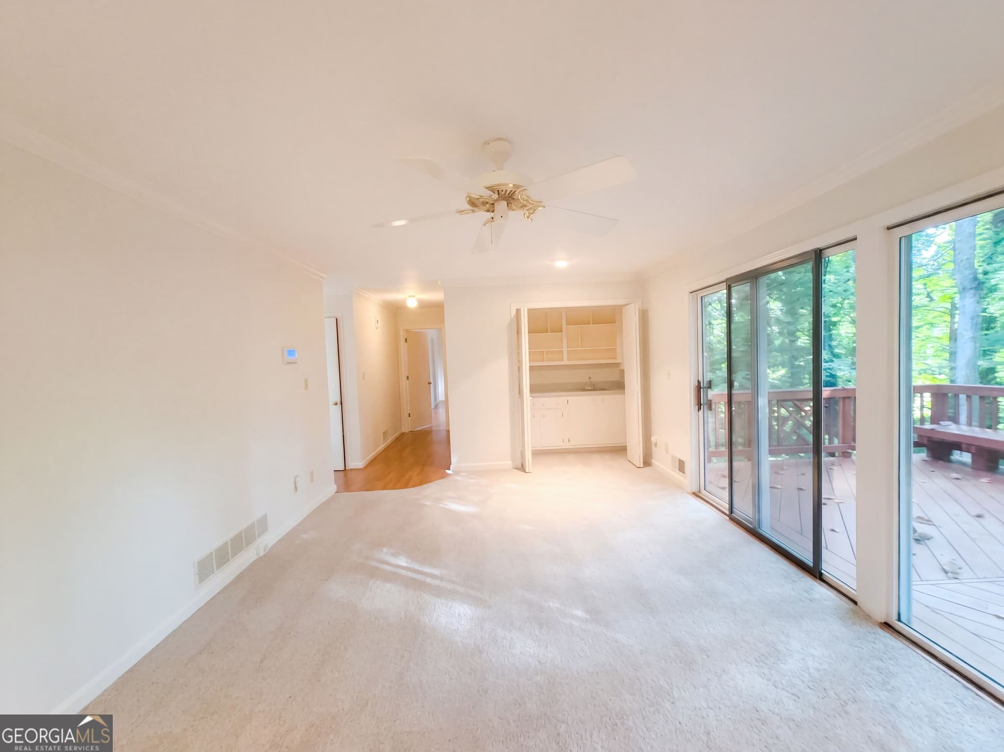 4 bedroom, 2.5 bathroom, 3,250 sq ft single family residence for sale at 744 Fairfield Drive, Marietta, GA 30068 — photo 9