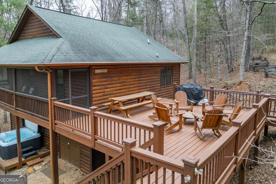 3 bedroom, 2 bathroom, 1,792 sq ft cabin,single family residence for sale at 145 Fox Run Lane, Blue Ridge, GA 30513 — photo 1 of 54