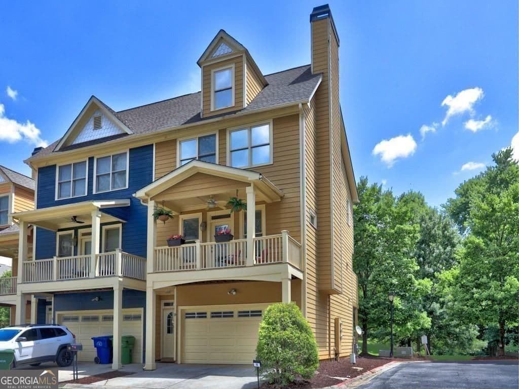 4 bedroom, 3.5 bathroom, 1,884 sq ft townhouse for sale at 1079 Marietta Boulevard 19, Atlanta, GA 30318 — photo 3