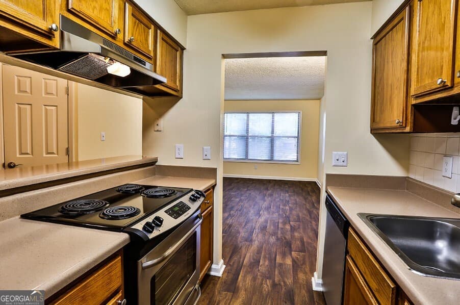 2 bedroom, 2 bathroom, 1,055 sq ft apartment for rent at 3450 Jones Mill Road 705, Norcross, GA 30092 for $1,548 a month — photo 1 of 29