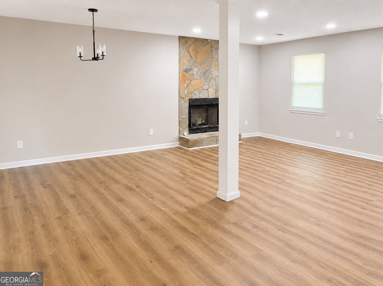 4 bedroom, 2.5 bathroom, 1,728 sq ft single family residence for rent at 3846 Narron Drive, Atlanta, GA 30331 for $2,595 a month — photo 3