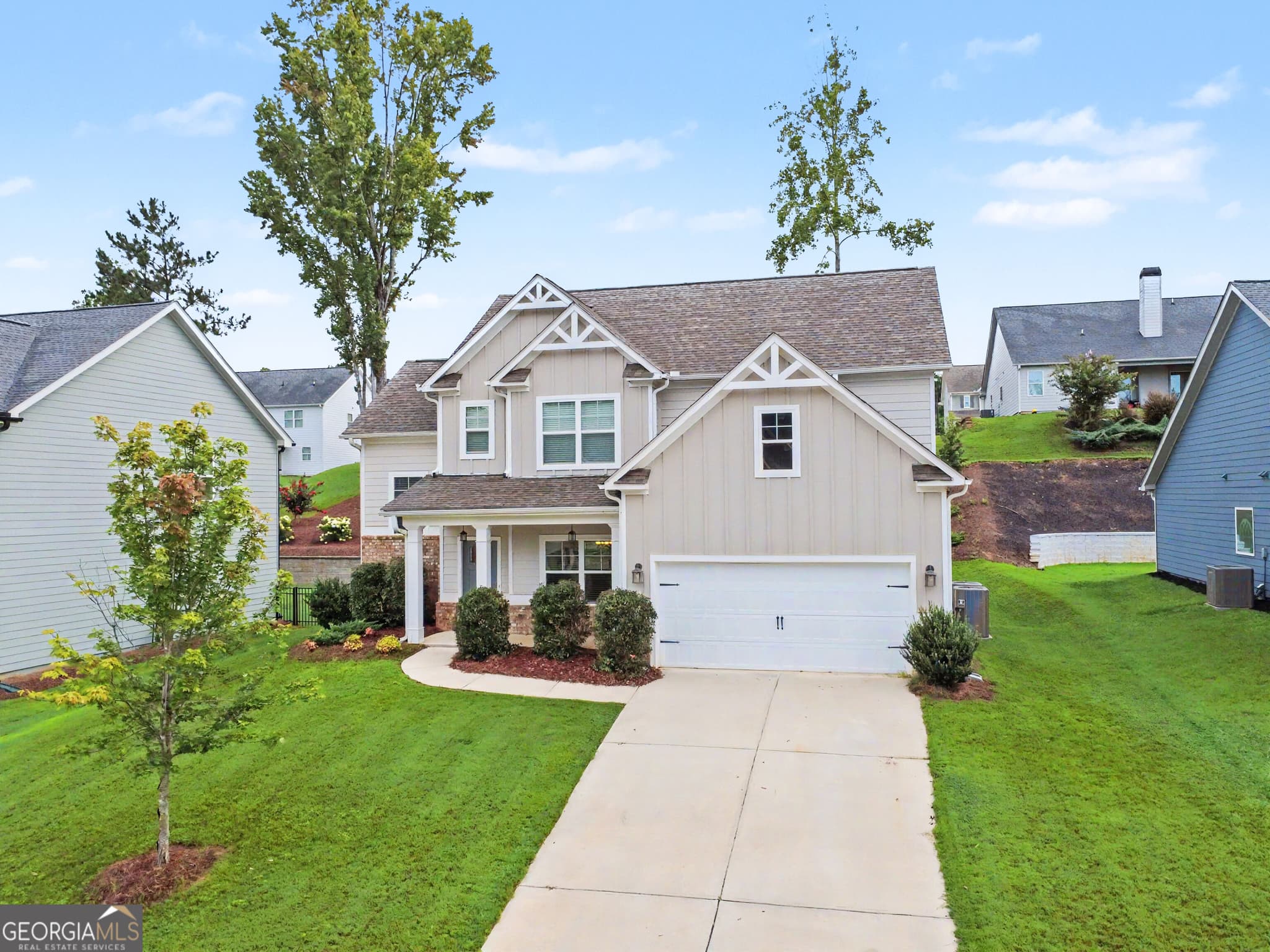 4 bedroom, 2.5 bathroom, 2,225 sq ft single family residence sold at 4317 Links Boulevard, Jefferson, GA 30549