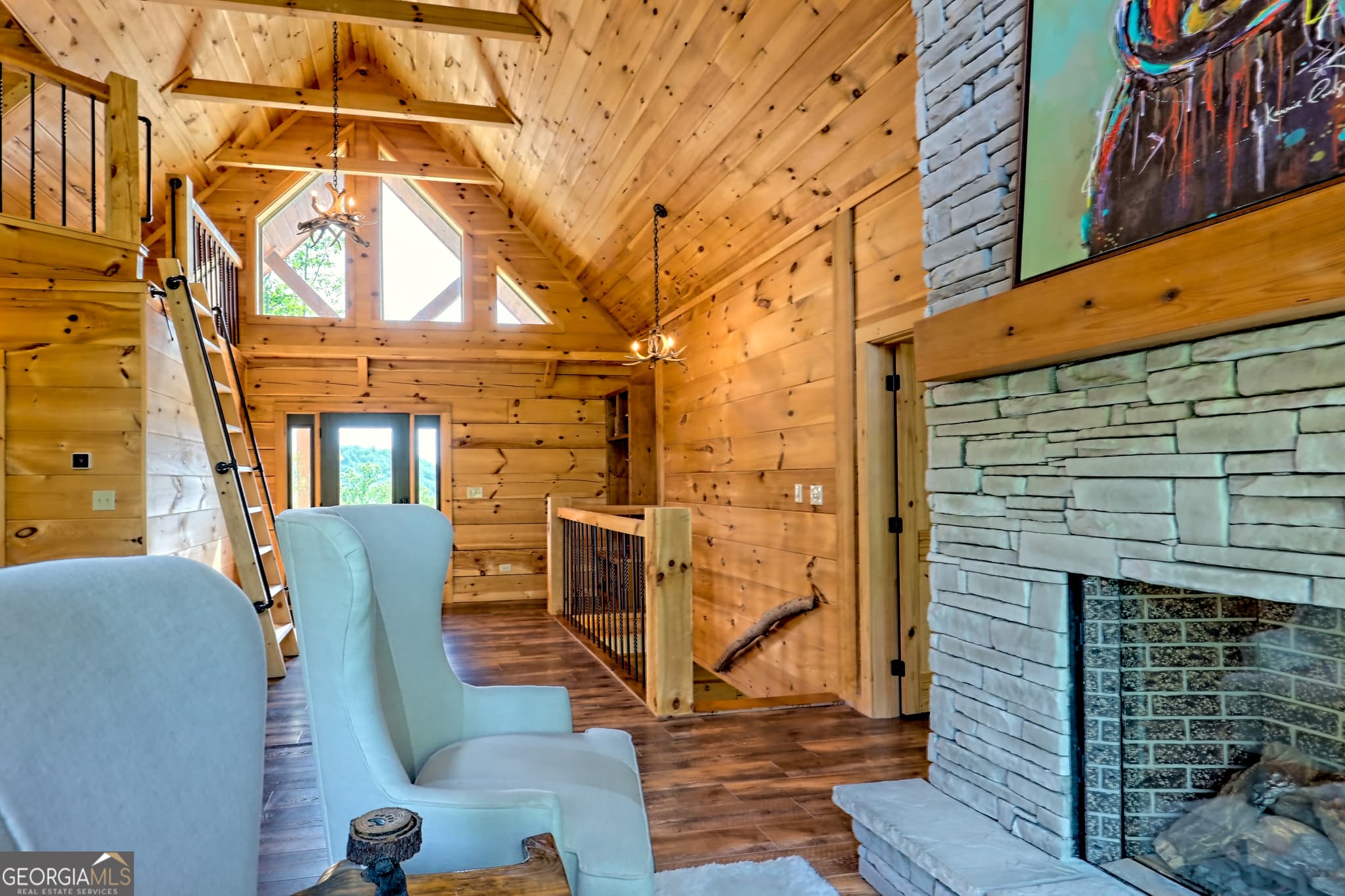 4 bedroom, 3 bathroom, 2,896 sq ft cabin,single family residence for sale at 117 Ivy Ridge Way, Clarkesville, GA 30523 — photo 9