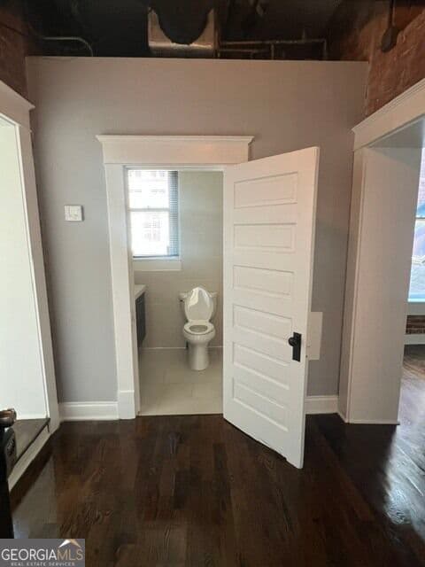 1 bedroom, 1 bathroom, 785 sq ft condominium for rent at 215 Mitchell Street APT 16, Atlanta, GA 30303 for $1,850 a month — photo 3