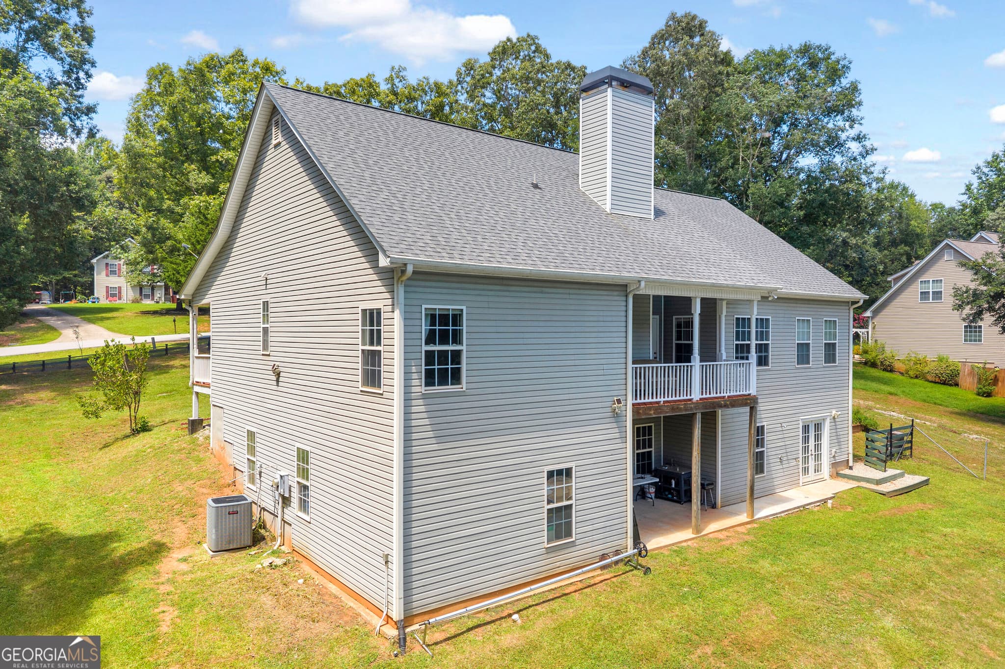 5 bedroom, 3.5 bathroom, 2,314 sq ft single family residence for sale at 166 Sullivan Drive, Homer, GA 30547 — photo 7