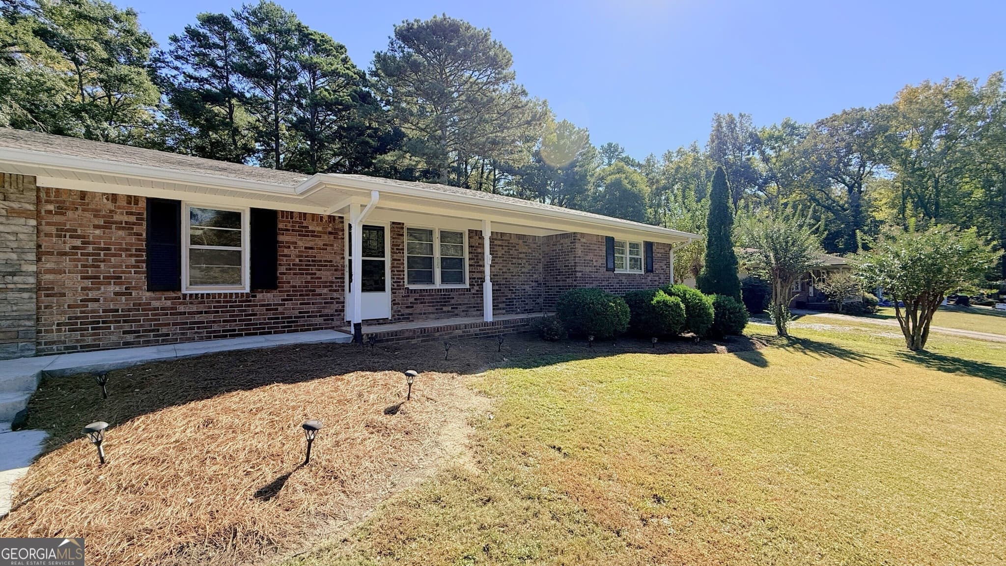 3 bedroom, 2.5 bathroom, 1,791 sq ft single family residence for rent at 608 Pecan Street, Bremen, GA 30110 for $1,749 a month — photo 2