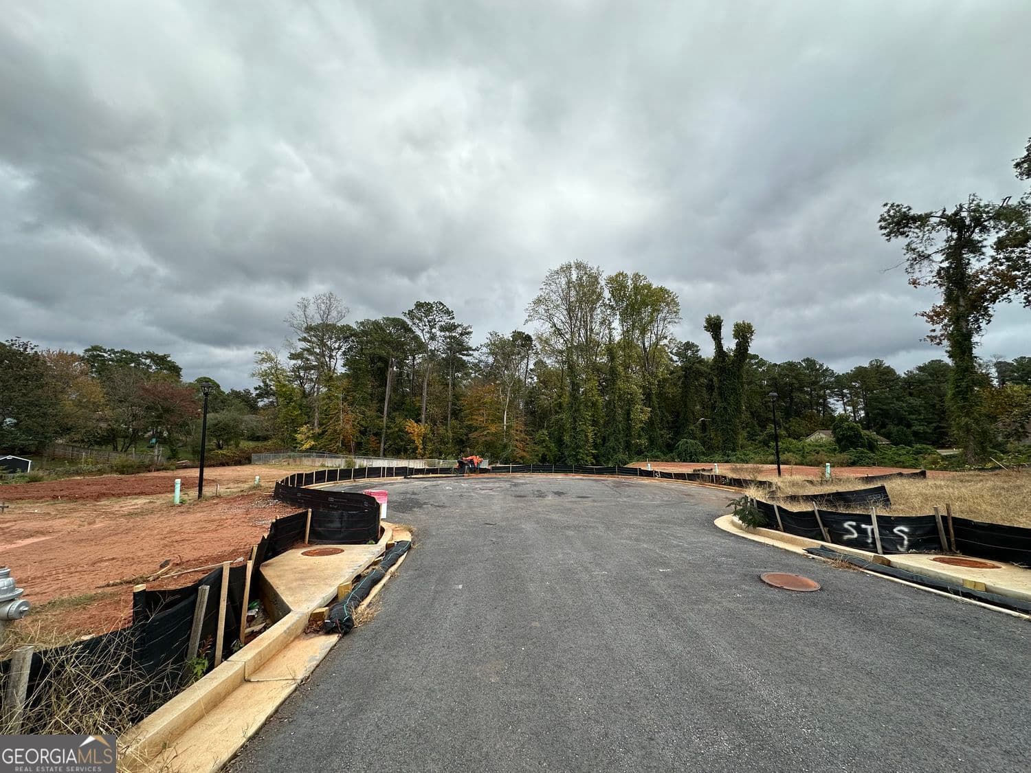 residential lot for sale at 2080 Tilson Road, Decatur, GA 30032 — photo 8