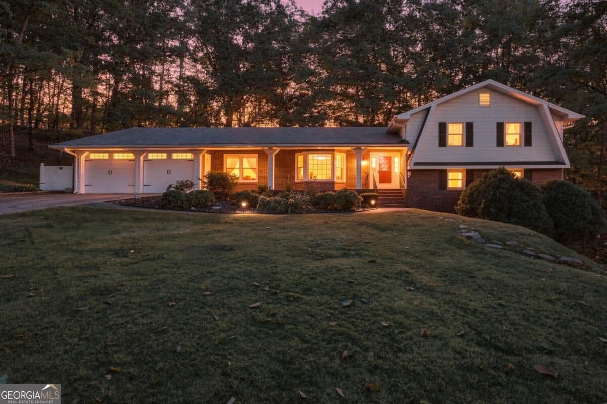 4 bedroom, 3 bathroom single family residence for sale at 2555 Ridge Park Drive, Cumming, GA 30040 — photo 1 of 69