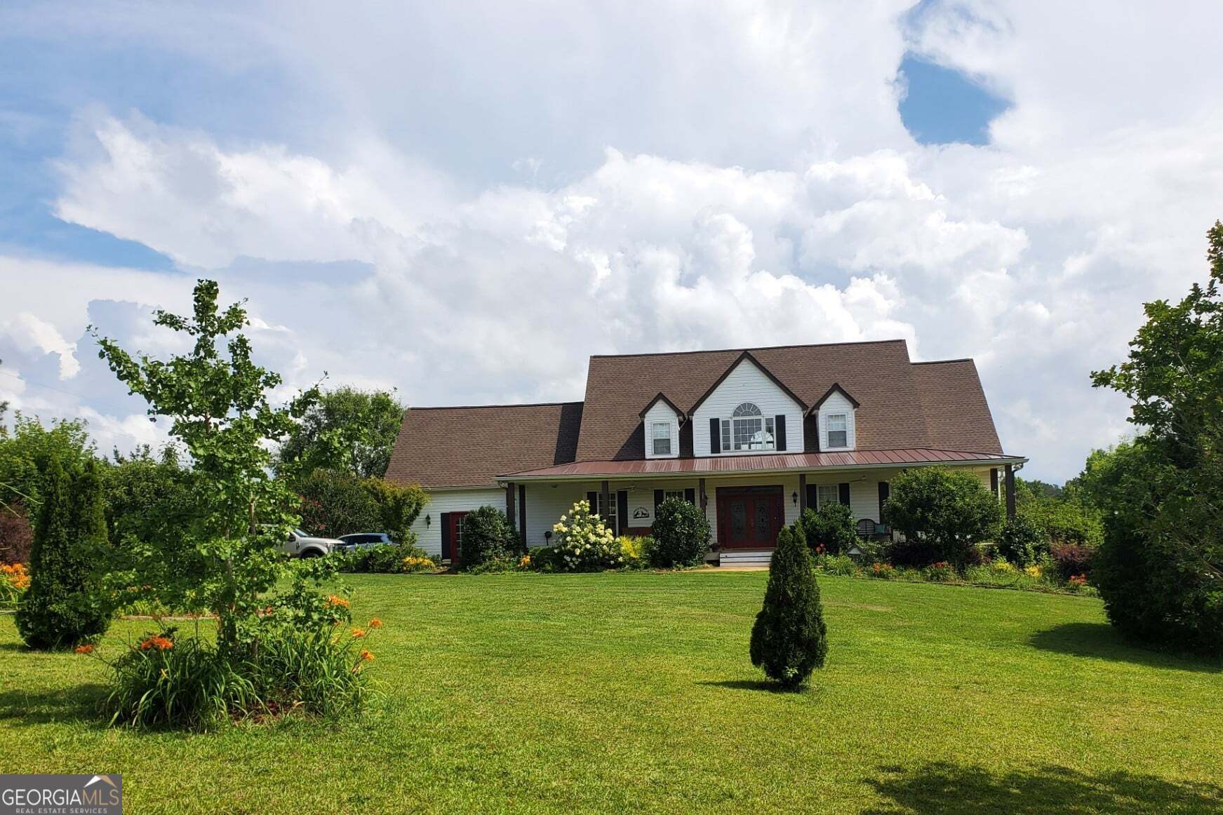 5 bedroom, 4.5 bathroom, 6,700 sq ft single family residence for rent at 6659 Lone Oak Road, Hogansville, GA 30230 for $3,000 a month