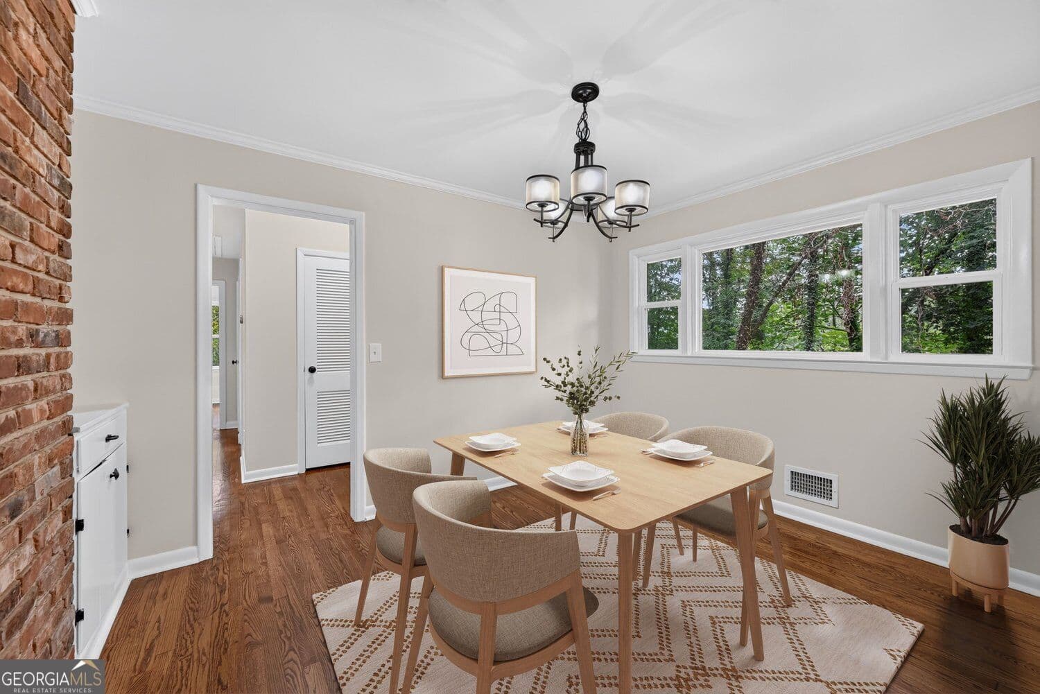 2 bedroom, 2 bathroom, 1,267 sq ft single family residence for sale at 3268 N Druid Hills Road, Decatur, GA 30033 — photo 3