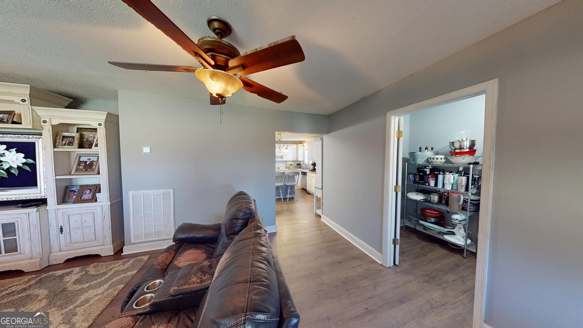 4 bedroom, 2 bathroom, 2,332 sq ft single family residence for sale at 184 Eagle Pass, Swainsboro, GA 30401 — photo 6