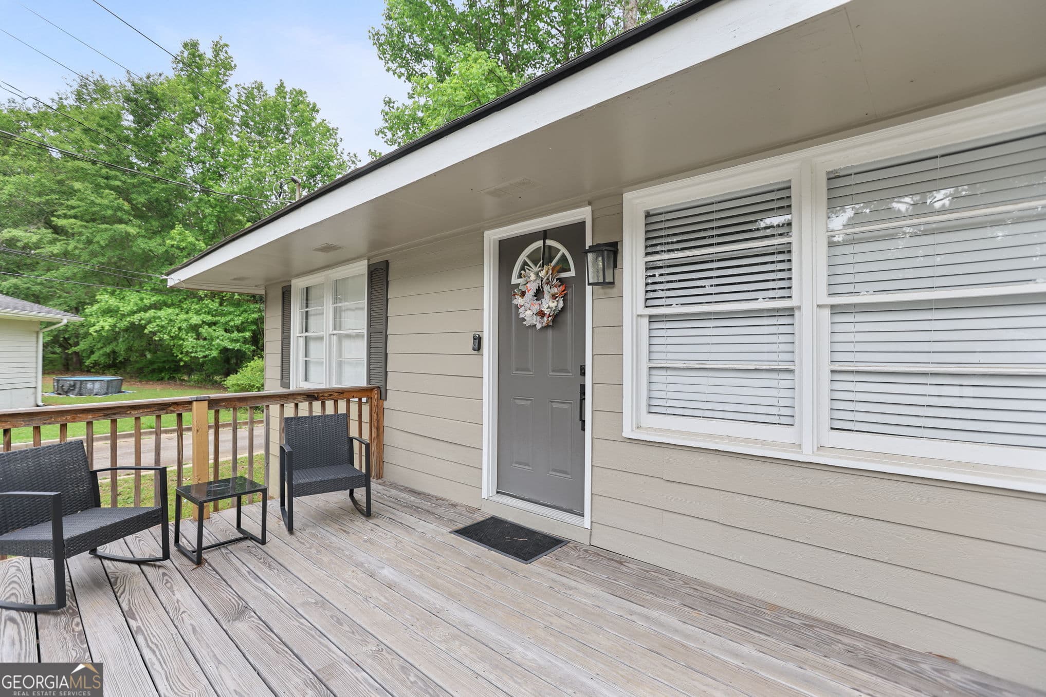 3 bedroom, 2 bathroom, 962 sq ft single family residence for sale at 9 W Park Court, Newnan, GA 30263 — photo 4