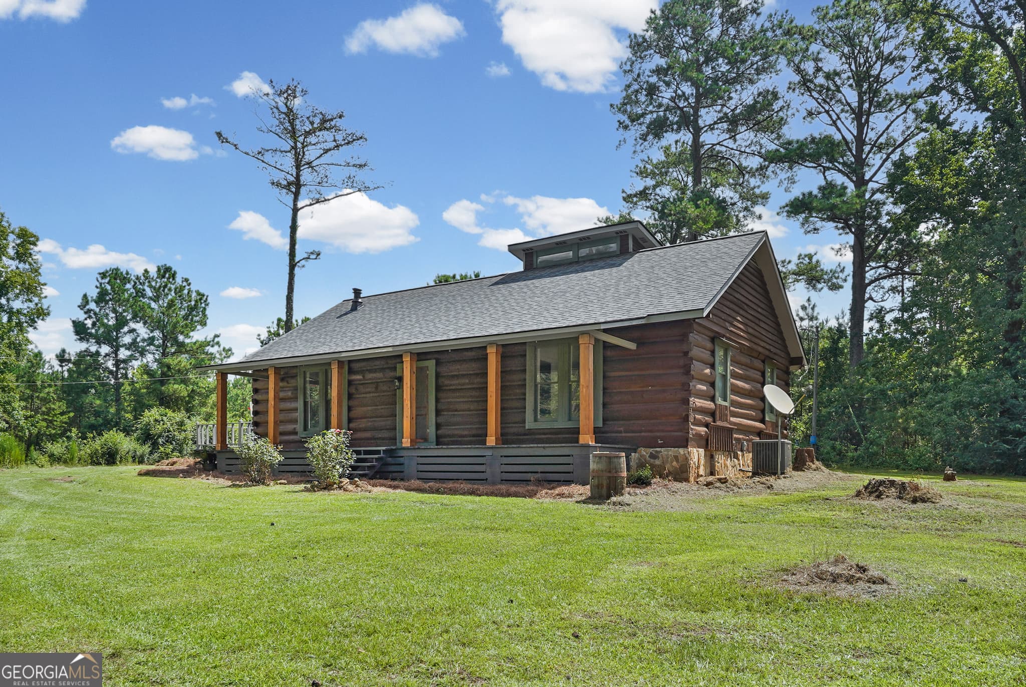 3 bedroom, 2 bathroom, 1,635 sq ft cabin,single family residence for sale at 3086 Dukes Creek Road, Edison, GA 39846 — photo 3