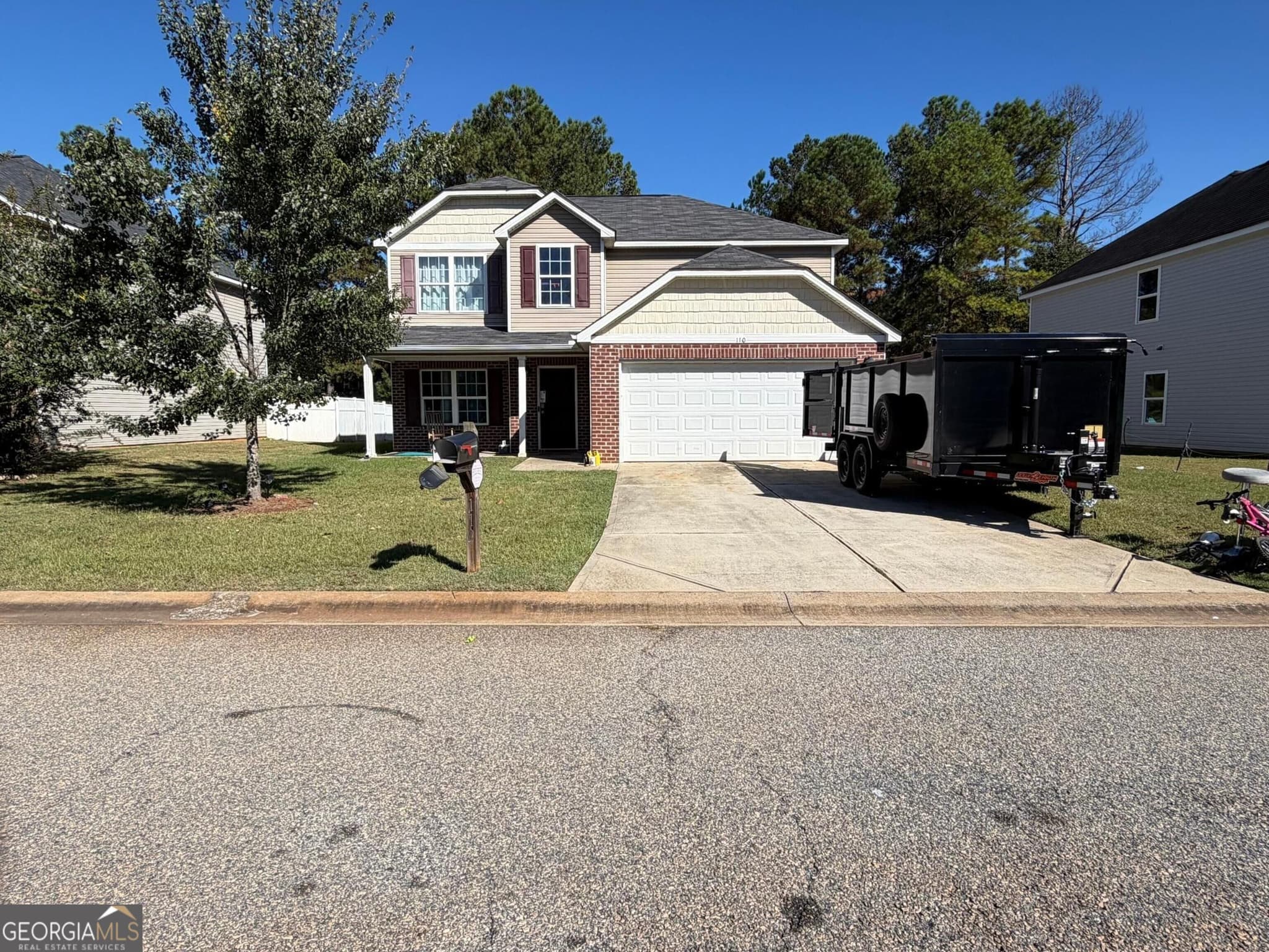 4 bedroom, 3 bathroom, 2,495 sq ft single family residence for sale at 110 Arbor Creek, Warner Robins, GA 31093 — photo 4
