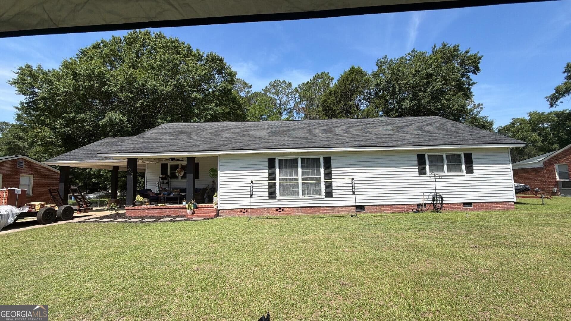 3 bedroom, 2 bathroom, 2,007 sq ft single family residence for sale at 367 E Camellia Drive, Camilla, GA 31730