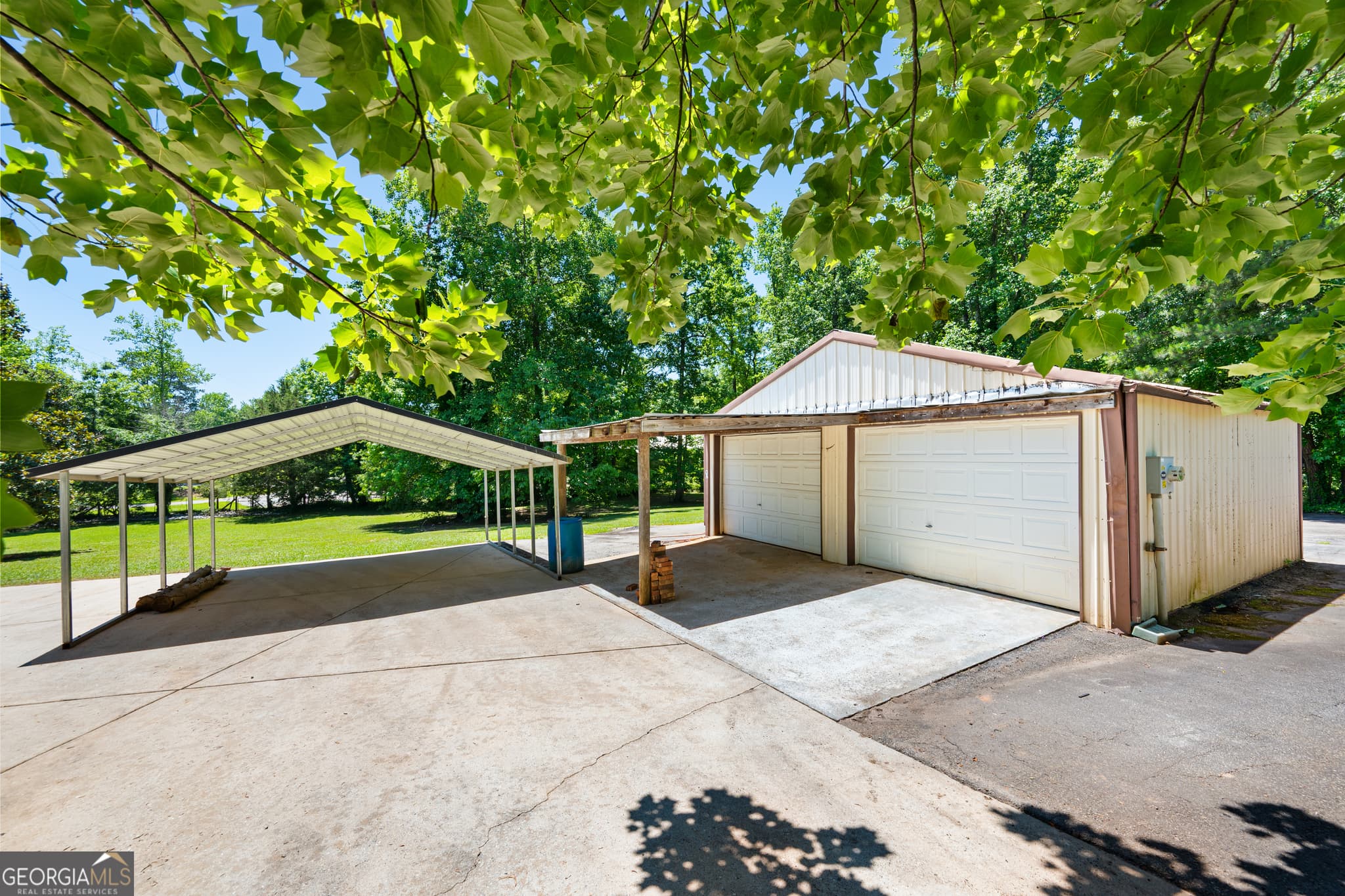 4 bedroom, 3 bathroom, 2,226 sq ft single family residence for sale at 188 Deptula Road, Jackson, GA 30233 — photo 6