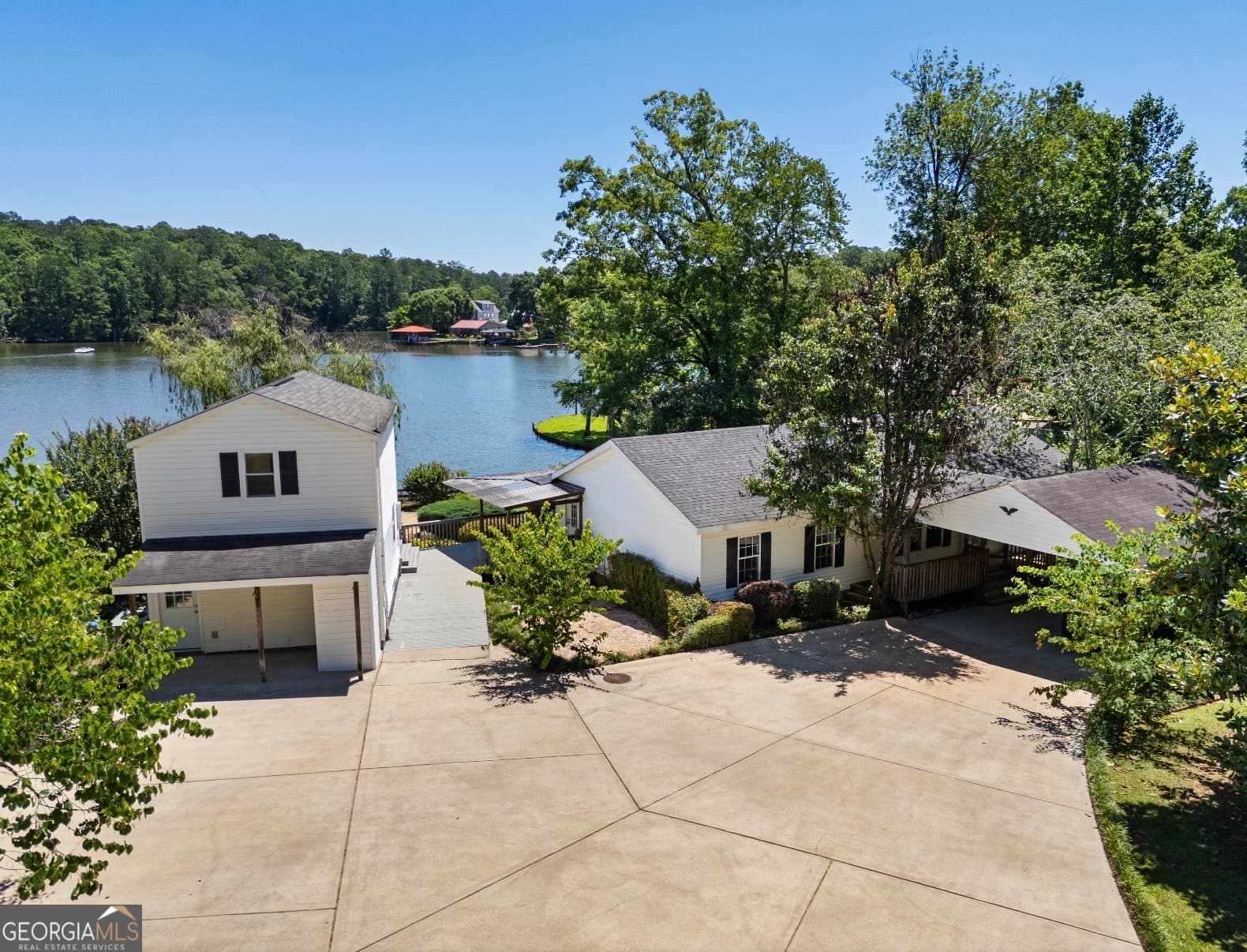 4 bedroom, 3 bathroom, 2,226 sq ft single family residence for sale at 188 Deptula Road, Jackson, GA 30233