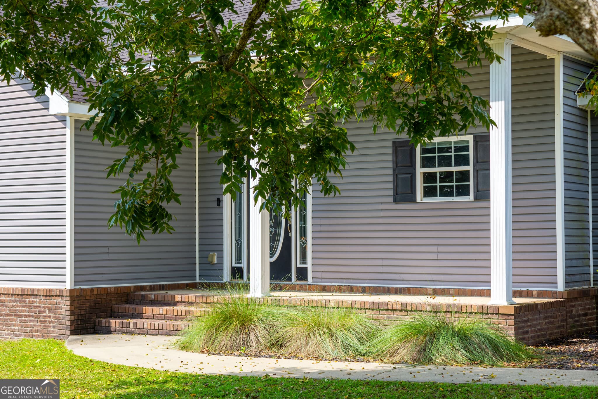 3 bedroom, 2 bathroom, 1,938 sq ft single family residence for sale at 21 Bailey Drive, Jesup, GA 31545 — photo 4