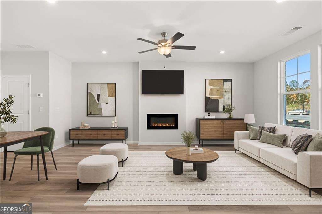 3 bedroom, 2.5 bathroom townhouse for sale at 119 Park Ridge Circle 102, Emerson, GA 30137 — photo 5