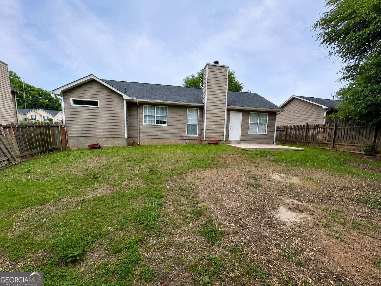 3 bedroom, 2 bathroom, 1,460 sq ft single family residence for sale at 3684 Paddington Trail, Rex, GA 30273 — photo 2