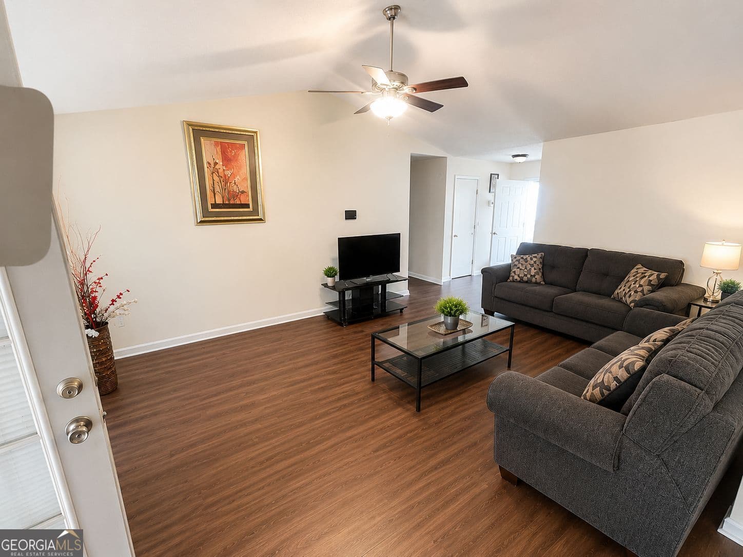 3 bedroom, 2 bathroom, 1,460 sq ft single family residence for sale at 3684 Paddington Trail, Rex, GA 30273 — photo 3