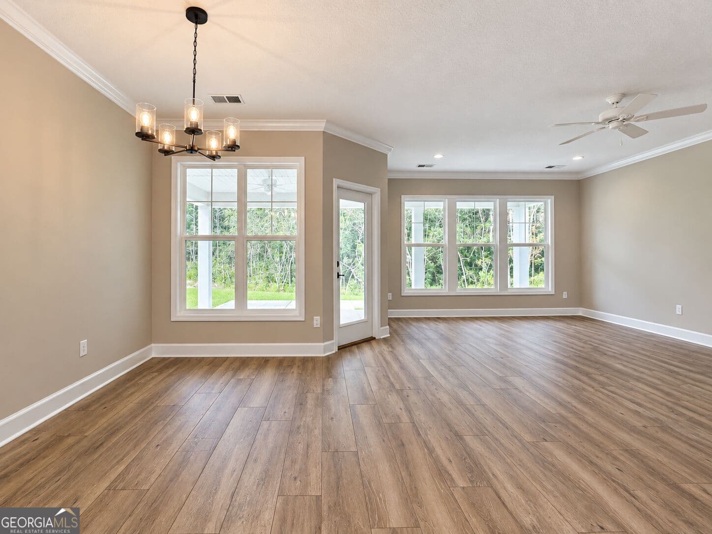 4 bedroom, 2 bathroom, 1,980 sq ft single family residence for sale at 202 Verano Street, Kingsland, GA 31548 — photo 6