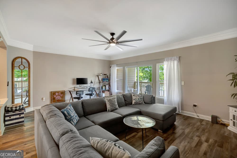 3 bedroom, 2.5 bathroom, 2,418 sq ft townhouse for rent at 1226 E Bowersville Highway 7, Hartwell, GA 30643 for $2,500 a month — photo 3