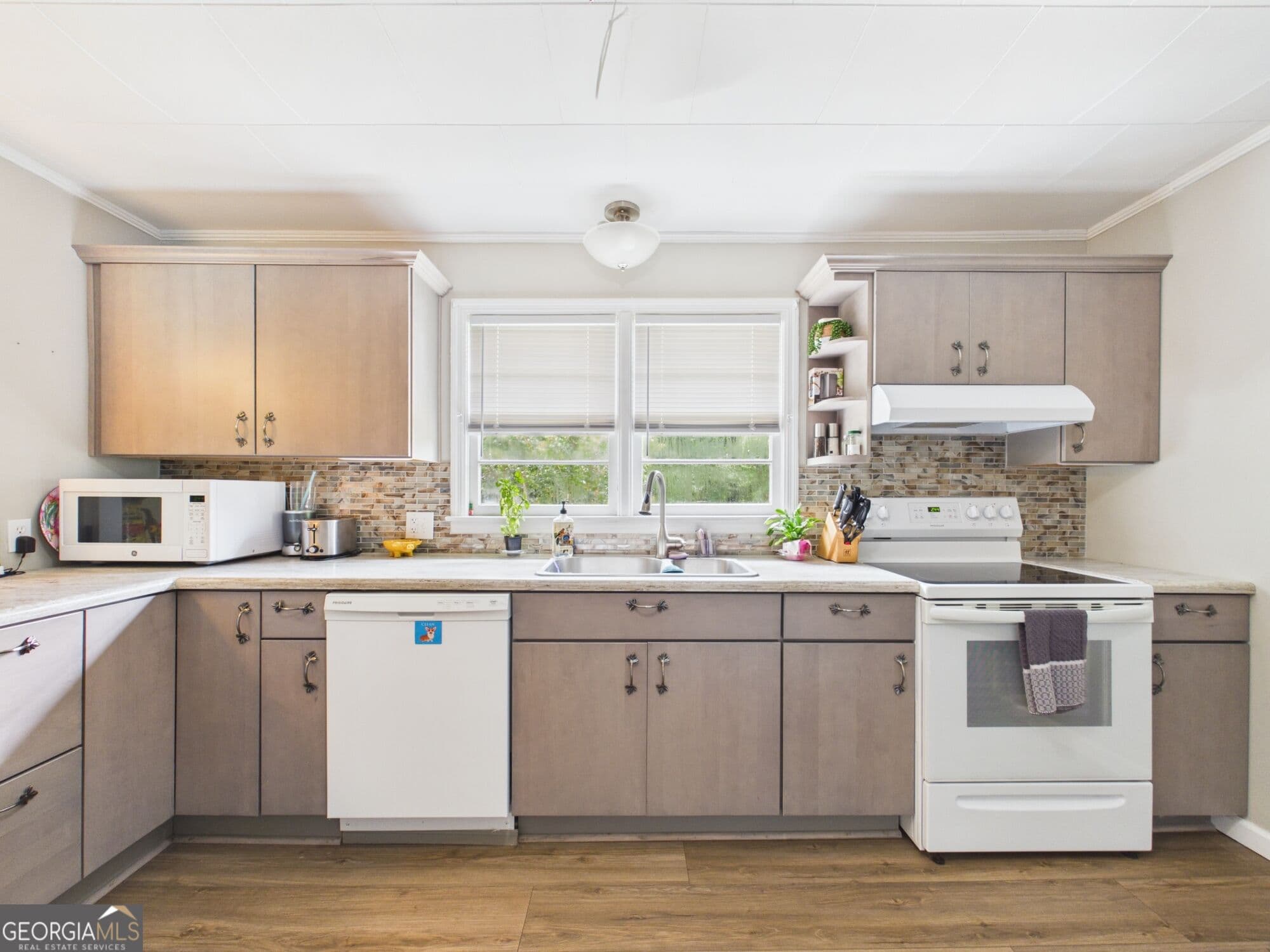 2 bedroom, 1.5 bathroom, 1,100 sq ft single family residence for sale at 534 Asbury Church Road, Irwinton, GA 31042 — photo 3