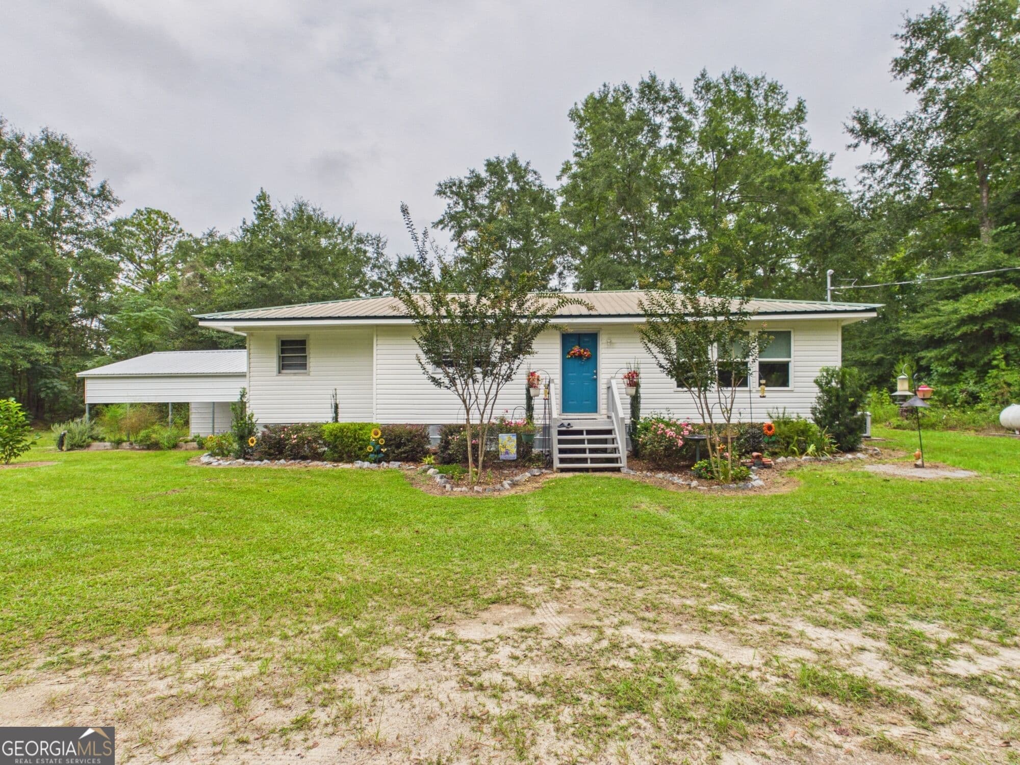 2 bedroom, 1.5 bathroom, 1,100 sq ft single family residence for sale at 534 Asbury Church Road, Irwinton, GA 31042 — photo 1 of 29