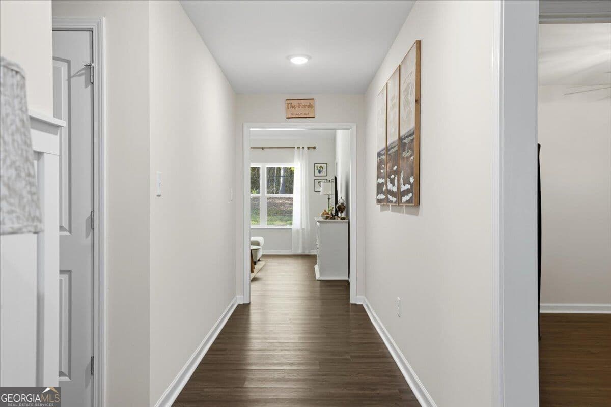 4 bedroom, 3 bathroom, 1,719 sq ft single family residence for sale at 126 Allen Green Drive, Gray, GA 31032 — photo 2