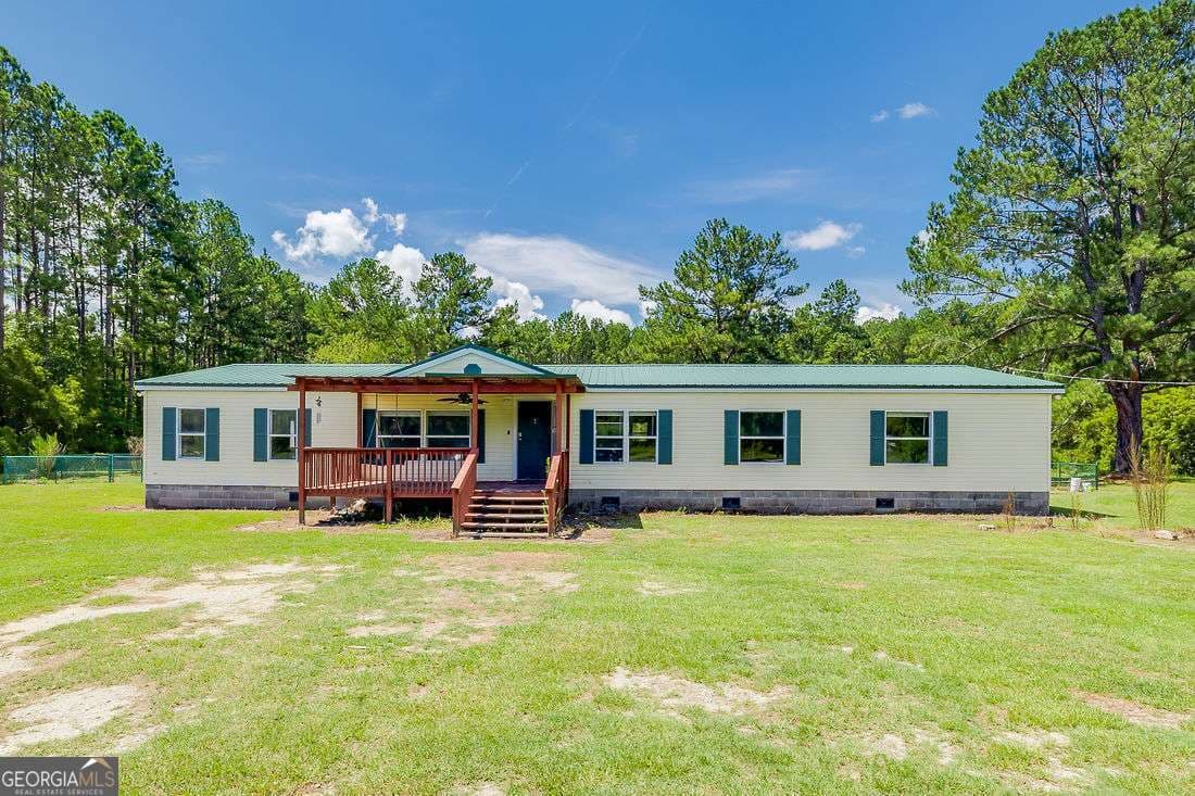 4 bedroom, 2 bathroom, 2,387 sq ft manufactured home,single family residence under contract at 763 Bell Road, Brooklet, GA 30415 — photo 2