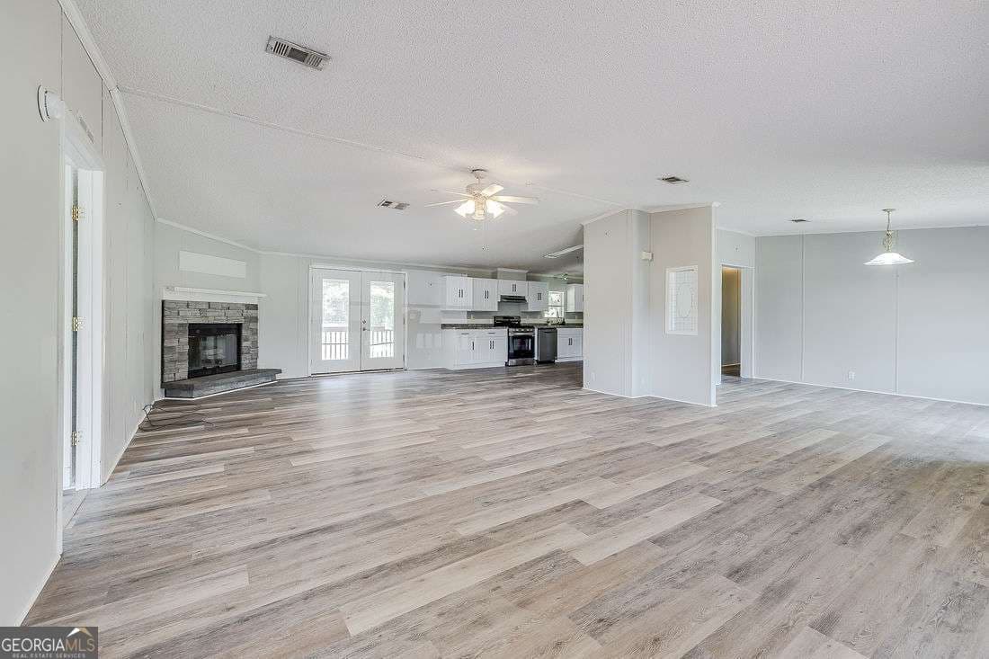 4 bedroom, 2 bathroom, 2,387 sq ft manufactured home,single family residence under contract at 763 Bell Road, Brooklet, GA 30415 — photo 7
