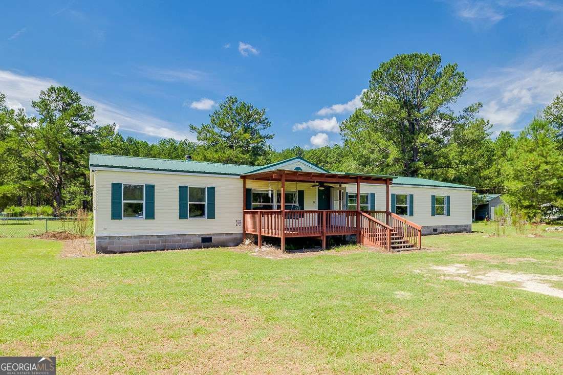 4 bedroom, 2 bathroom, 2,387 sq ft manufactured home,single family residence under contract at 763 Bell Road, Brooklet, GA 30415 — photo 3