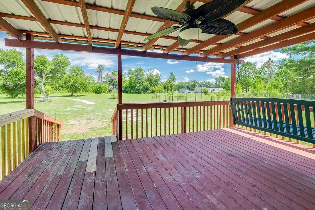 4 bedroom, 2 bathroom, 2,387 sq ft manufactured home,single family residence under contract at 763 Bell Road, Brooklet, GA 30415 — photo 5