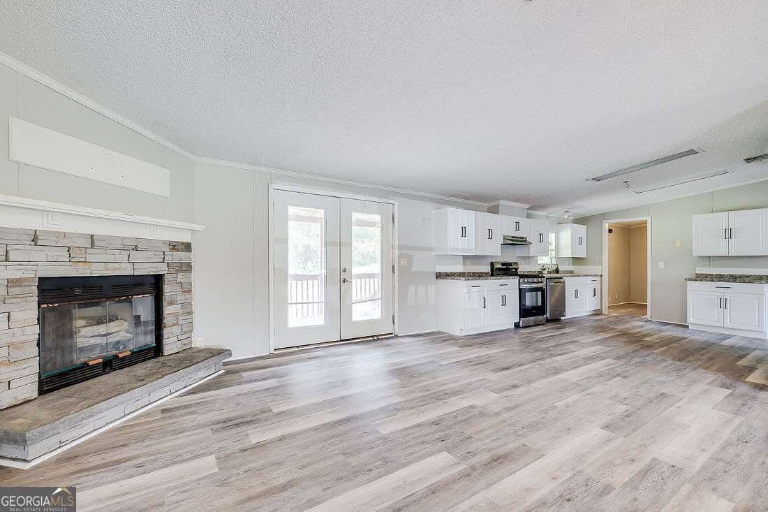 4 bedroom, 2 bathroom, 2,387 sq ft manufactured home,single family residence under contract at 763 Bell Road, Brooklet, GA 30415 — photo 8