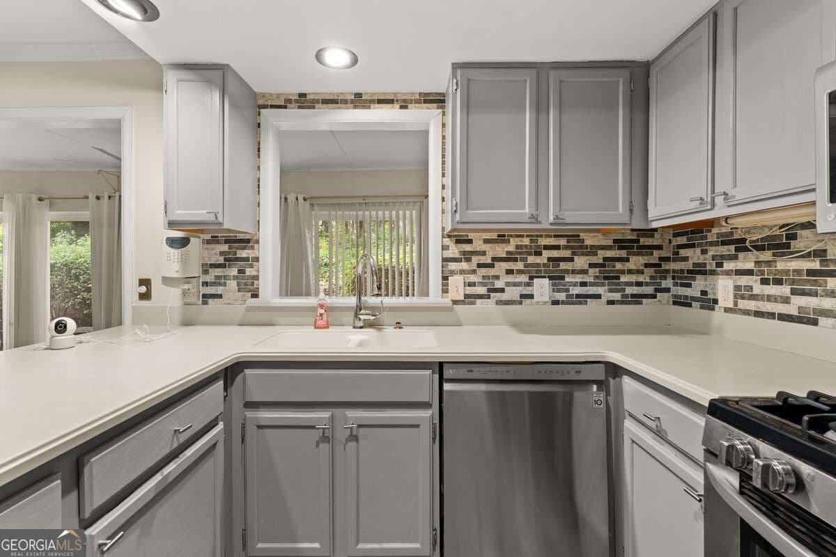 2 bedroom, 2 bathroom, 1,250 sq ft condominium for rent at 83 Fair Haven Way, Smyrna, GA 30080 for $1,850 a month — photo 3