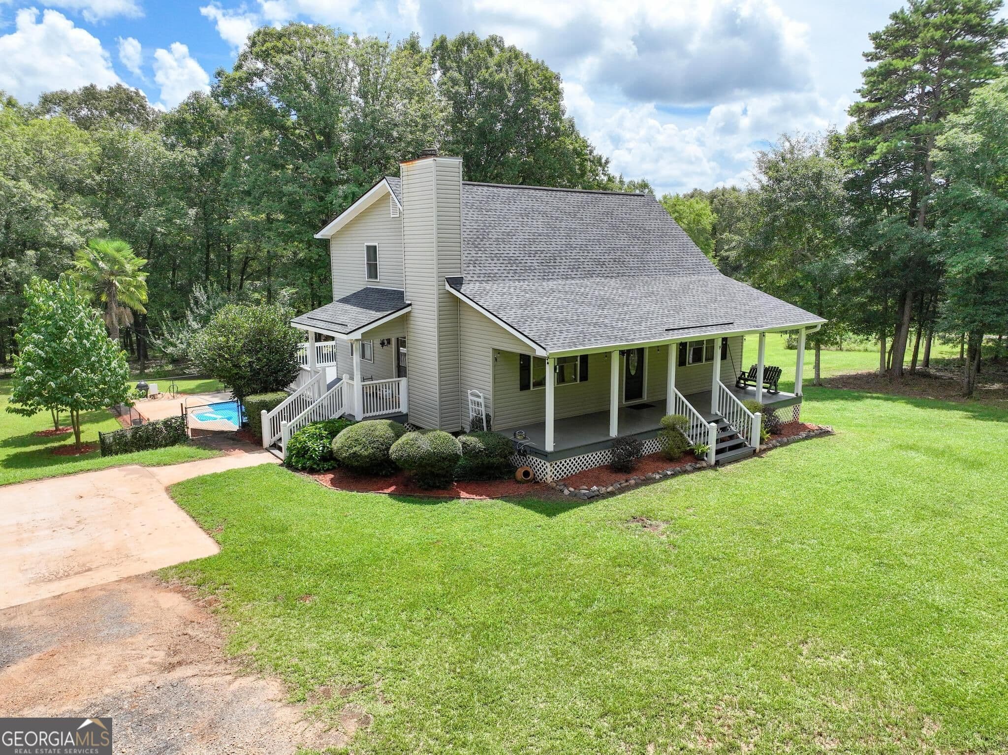 4 bedroom, 3.5 bathroom, 2,970 sq ft single family residence for sale at 350 E Harp Road, Thomaston, GA 30286 — photo 1 of 102