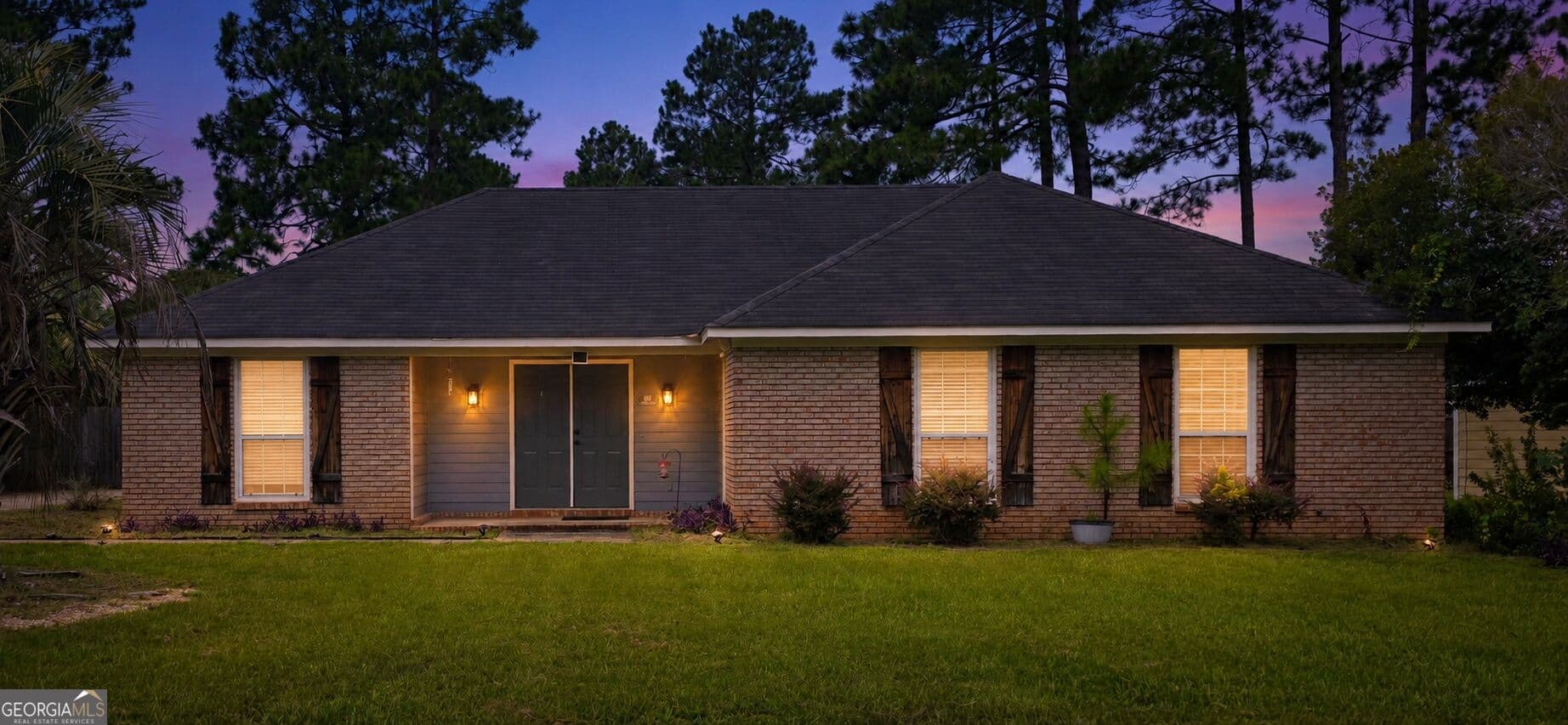 3 bedroom, 2 bathroom, 1,587 sq ft single family residence for sale at 110 Maggie Court, Leesburg, GA 31763