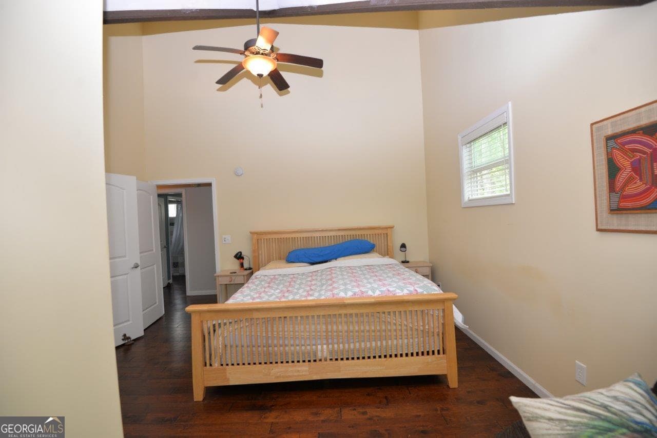 3 bedroom, 2.5 bathroom, 1,740 sq ft single family residence for sale at 304 Anchor Pointe Drive, Eatonton, GA 31024 — photo 7