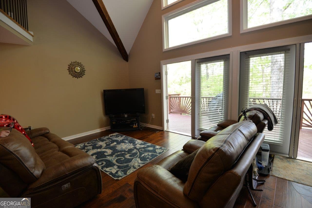 3 bedroom, 2.5 bathroom, 1,740 sq ft single family residence for sale at 304 Anchor Pointe Drive, Eatonton, GA 31024 — photo 4