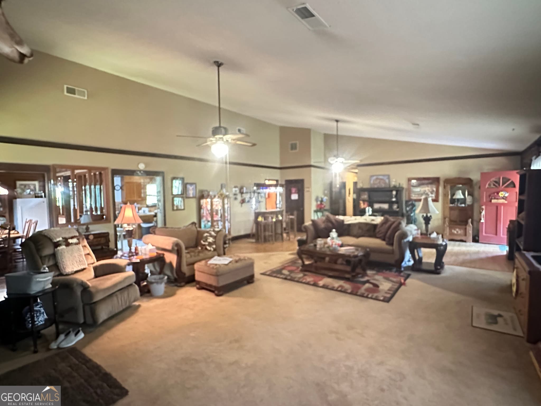 3 bedroom, 3 bathroom, 2,700 sq ft single family residence for sale at 10291 Whitehouse Parkway, Woodbury, GA 30293 — photo 2